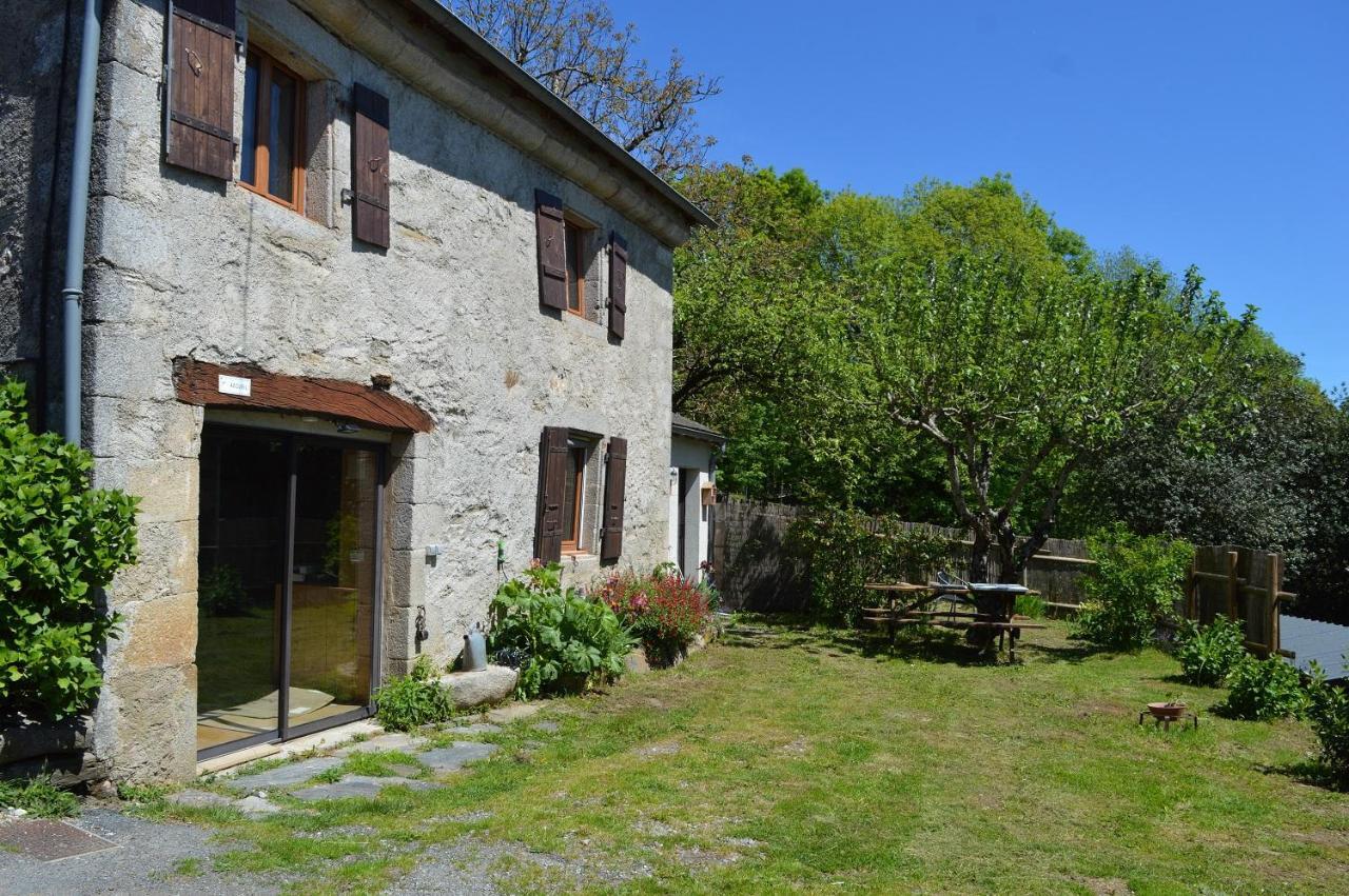 Les Ecuries De La Sabatarie Hotel Cambounes Exterior photo