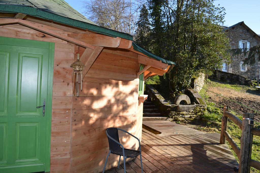 Les Ecuries De La Sabatarie Hotel Cambounes Exterior photo